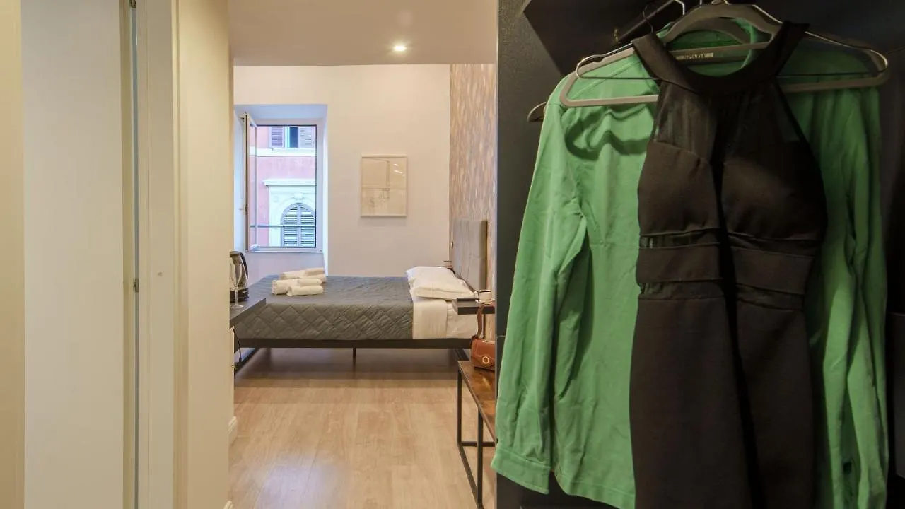 רומא Ripetta Boutique Suites בית הארחה